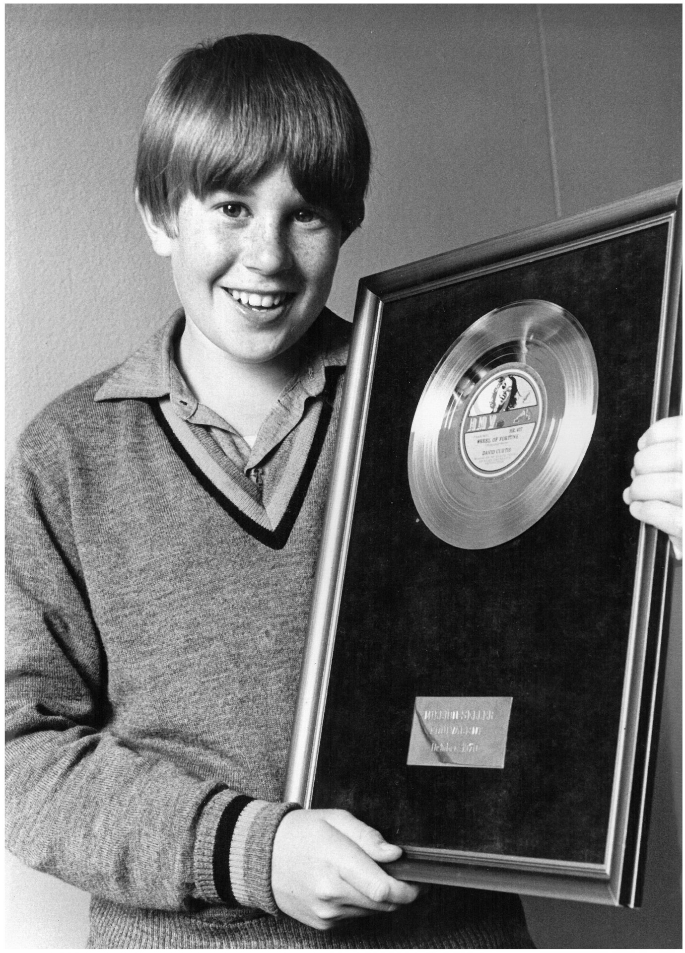 Gold disc at 13